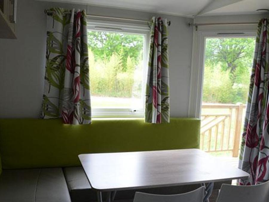 Mobilhome 6 personnes - Mobilhome 31 m² / 3 chambres - Terrasse semi-couverte TV 6 pers 2
