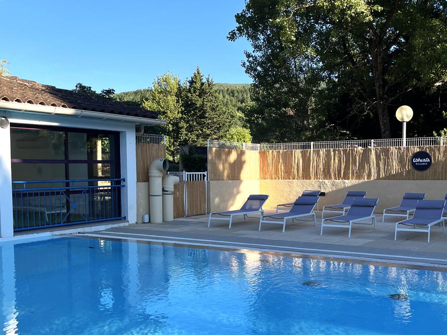 Camping Ushuaïa Villages - Le Village des Sources, 3*