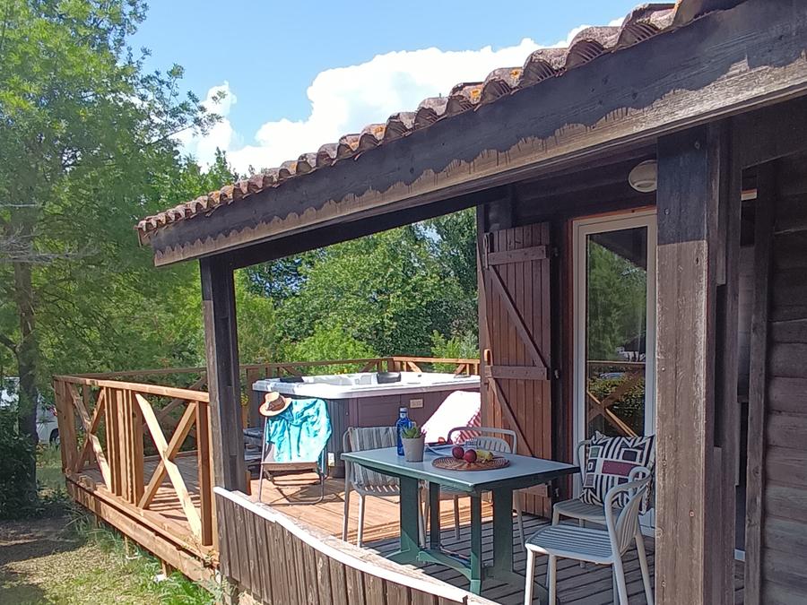Chalet 4 personnes - Premium Zen 2ch.TV-CLIM-SDB-SPA 2