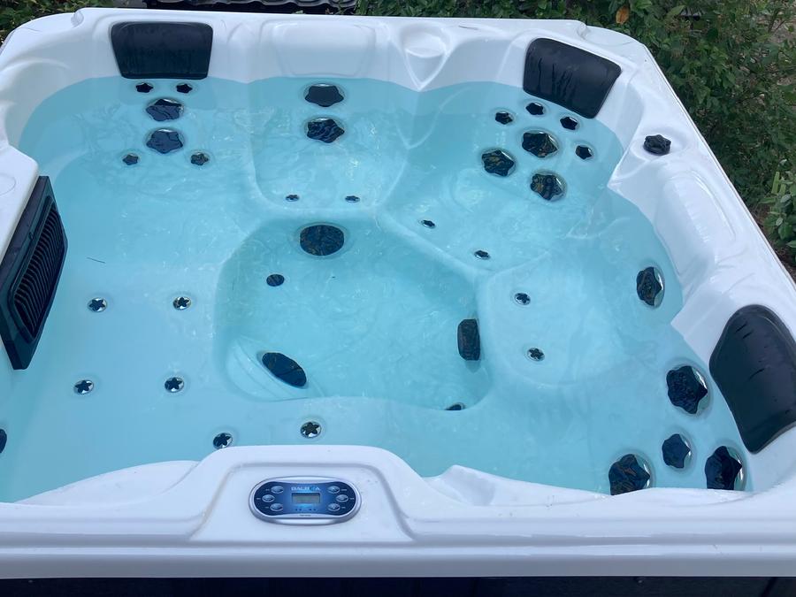 Mobilhome 8 personnes - PREMIUM 3 ch -SPA 12