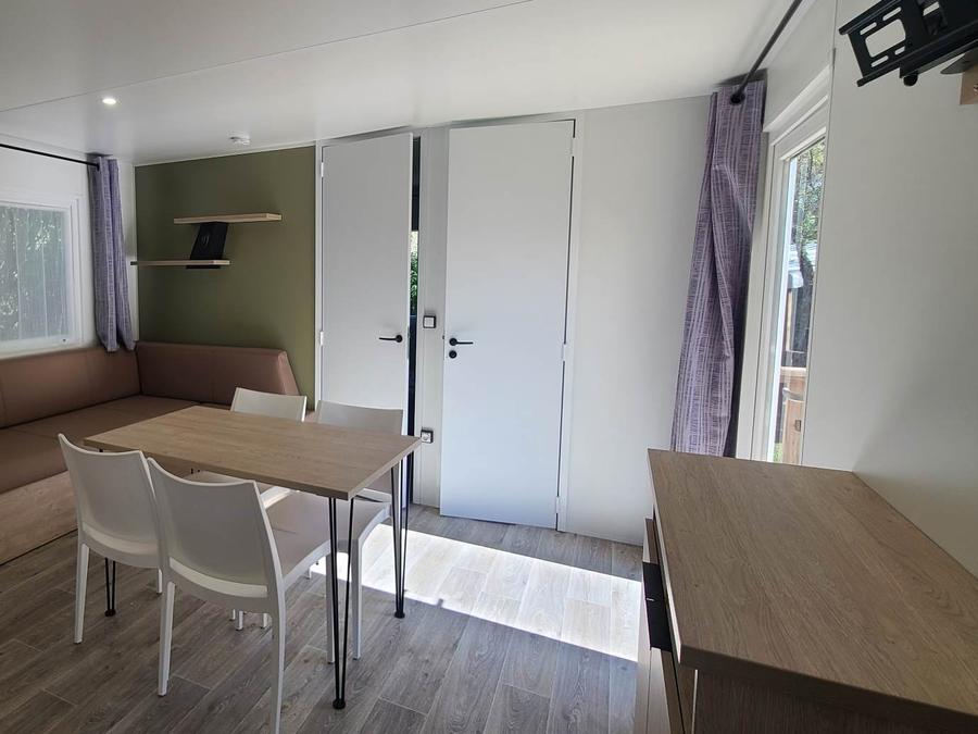 Mobilhome 4 personnes - Confort - 2 chambres - TV 9