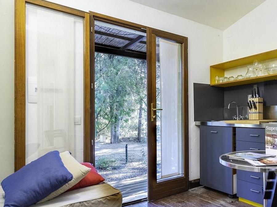 Bungalow 6 personnes - C Superior (2 bungalows A communicants) 1