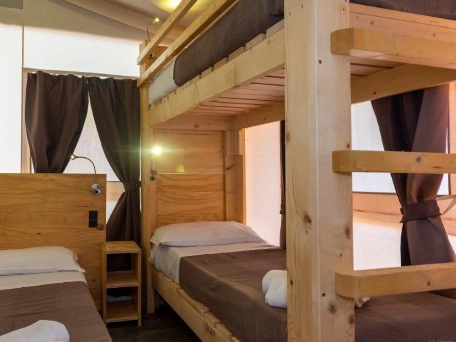 Tente en toile et en bois 5 personnes - LODGE TENT 4