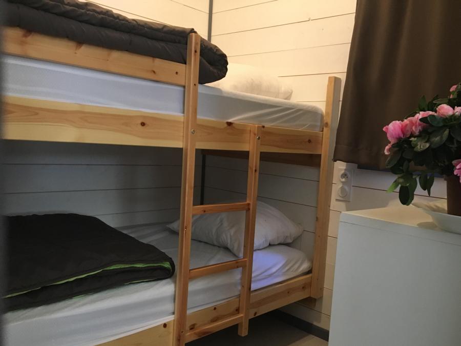 Chalet 4 personnes - chalet confort 2 ch - CLIM - TV - PLANCHA 6
