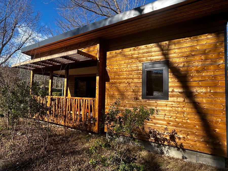 Chalet 4 personnes - Premium 32m² - 2 chambres (CLIM + TV + Plancha) 0