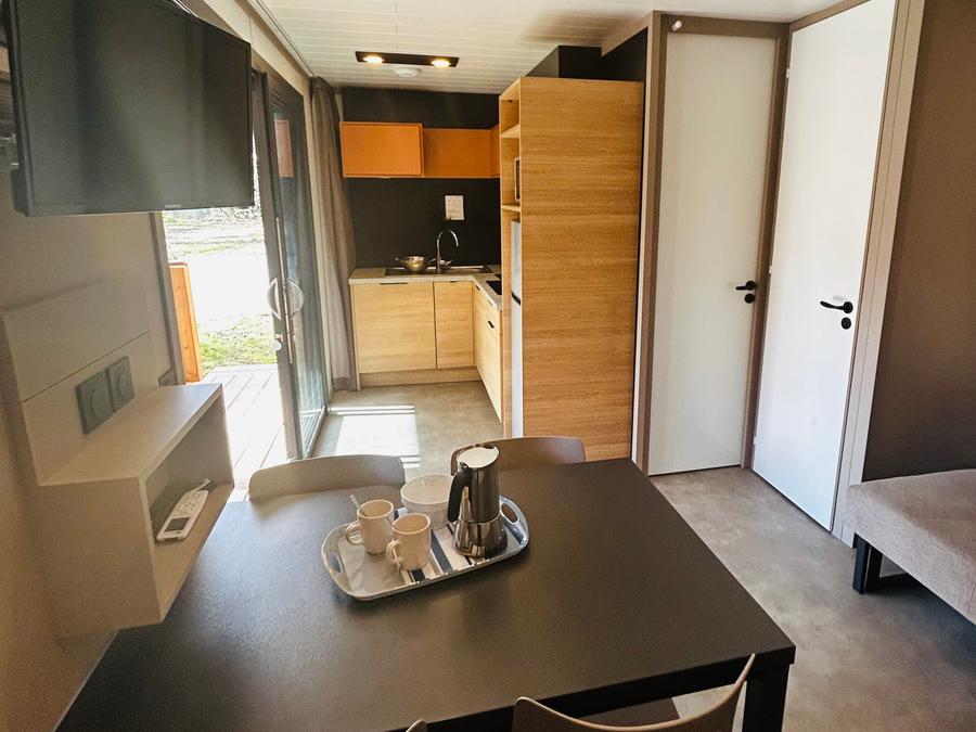Chalet 4 personnes - Premium 32m² - 2 chambres (CLIM + TV + Plancha) 7