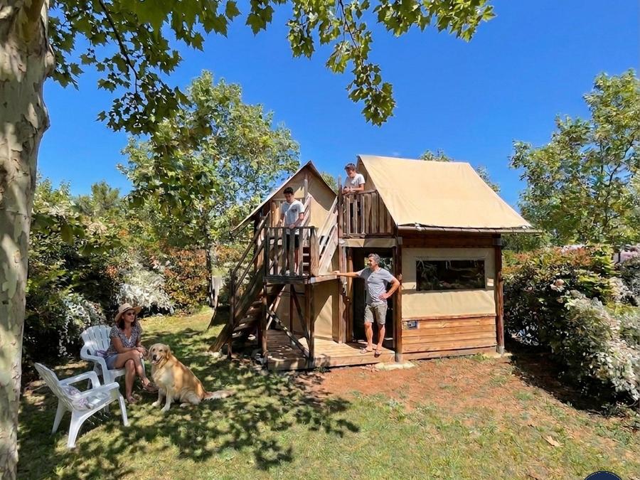 Hébergement 4 personnes - Lodge cabane 0