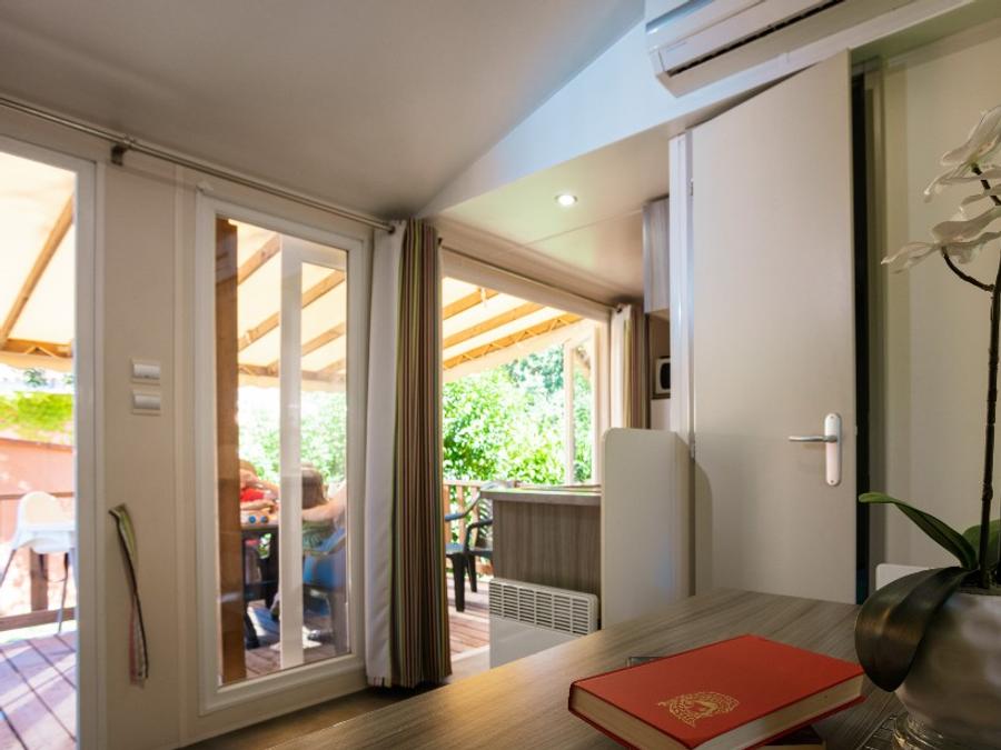 Mobilhome 4 personnes - LOISIR CONFORT FAMILY prix pour 4 personnes 3