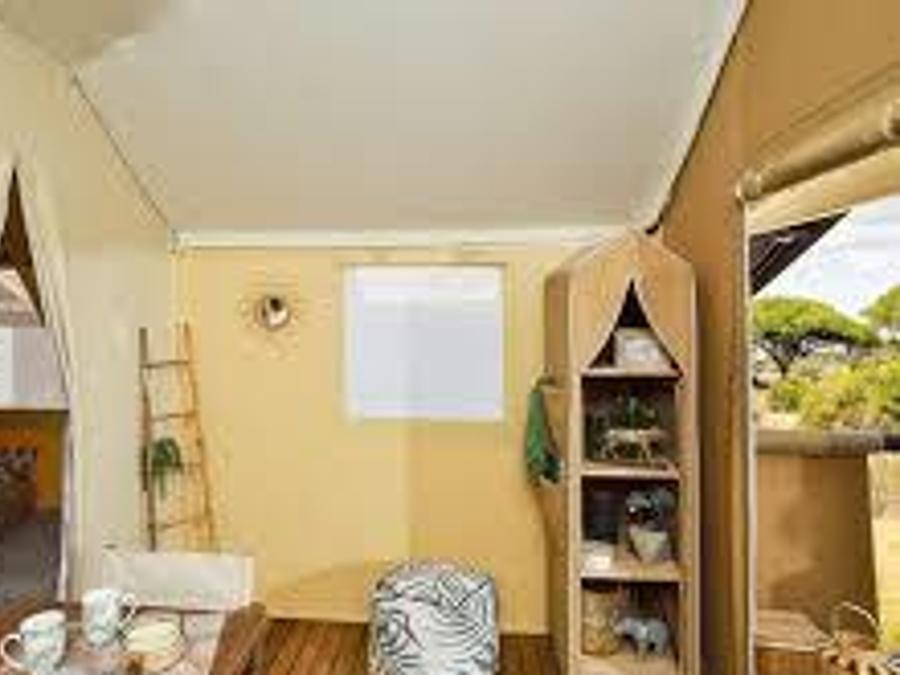 Bungalow toilé 4 personnes - JUNGLE LODGE sans sanitaires, sans eau 6