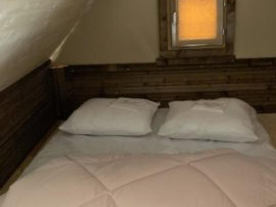 Chalet 4 personnes - La Cabane sans Sanitaires. Arrivée 16h Départ 10h. Max 1