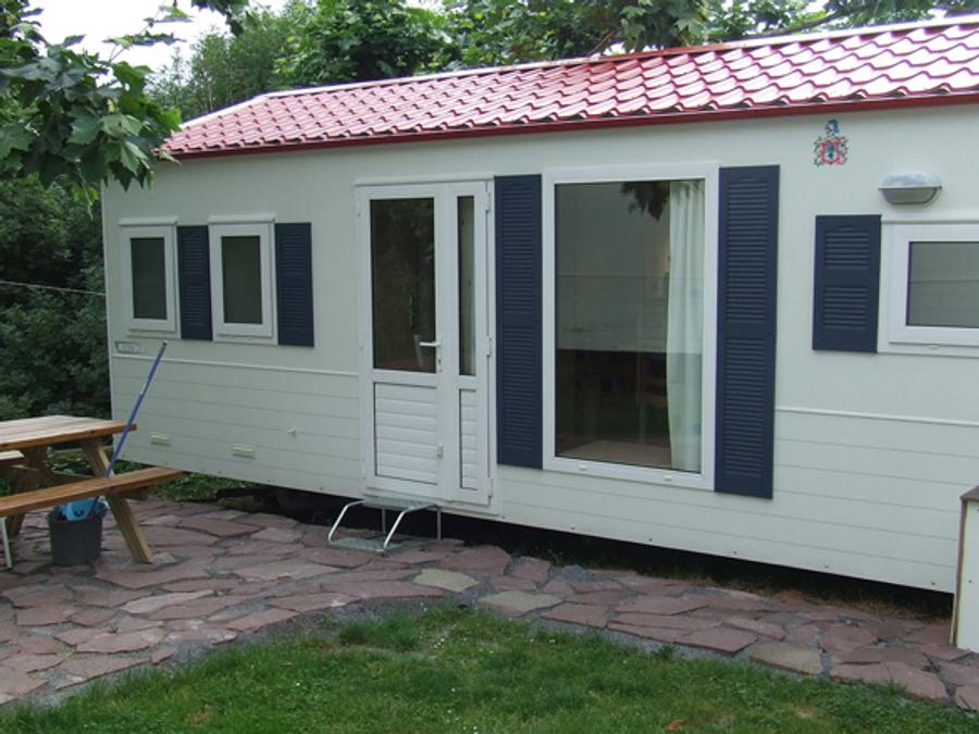 Mobilhome 5 personnes - Chalet mobile - un mélange entre le chalet et le mobil-home - tout équipé 0