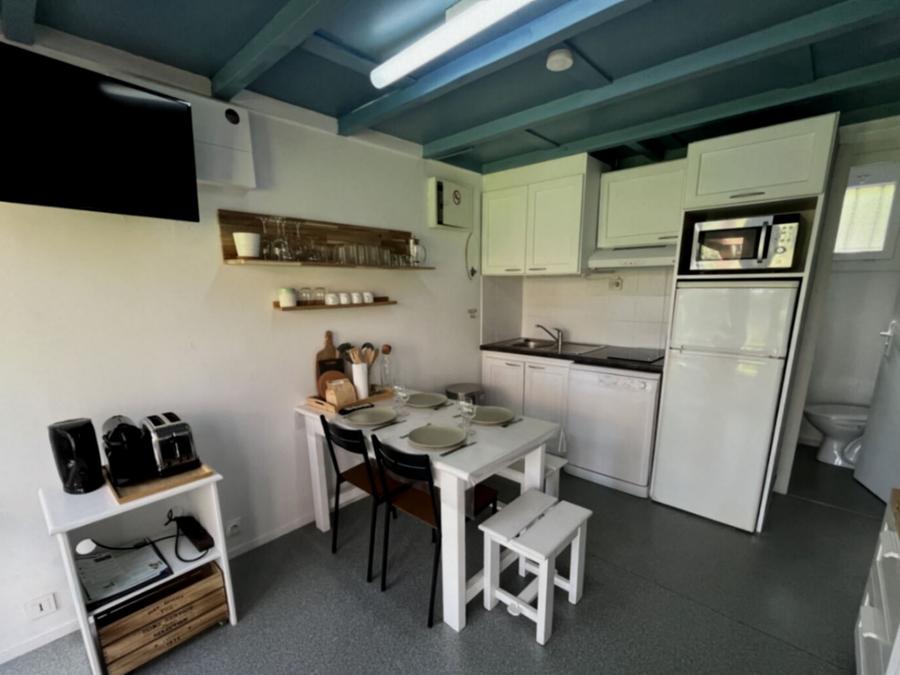 Gîte 4 personnes - COTTAGE 4 PERSONNES - FOUGERES 15