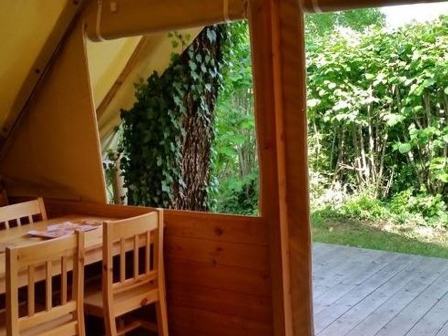 Tente en toile et en bois 5 personnes - L'Amazone (sans sanitaires) 2
