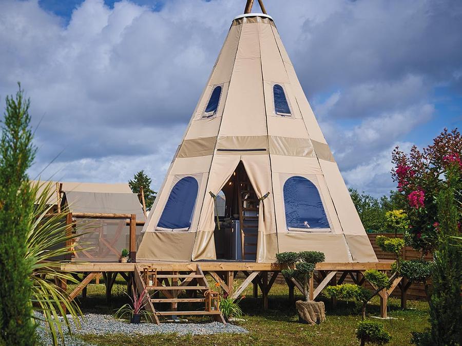Hébergement 4 personnes - Indienne Tipi Home 0