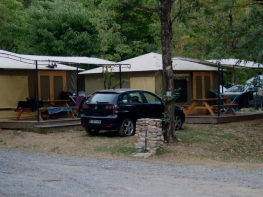 Bungalow toilé 4 personnes 1
