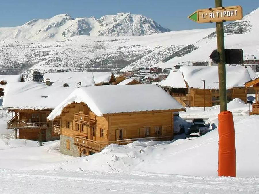 La Résidence Les Chalets de L'Altiport 3*
