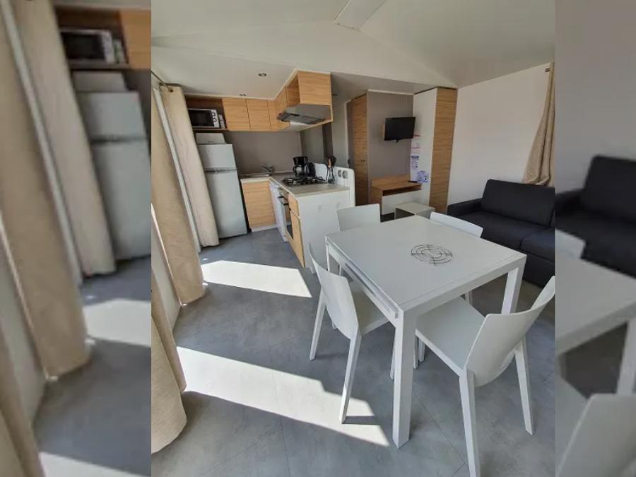 Mobilhome 8 personnes - OHIO 3 chambres+ SPA inclus pour les séjours de 5 nuits et + 2