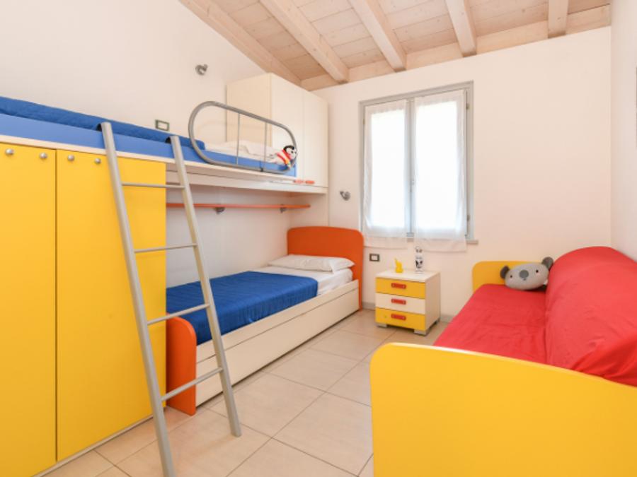 Appartement 6 personnes - MIMOSA (avec un petit jardin) 23