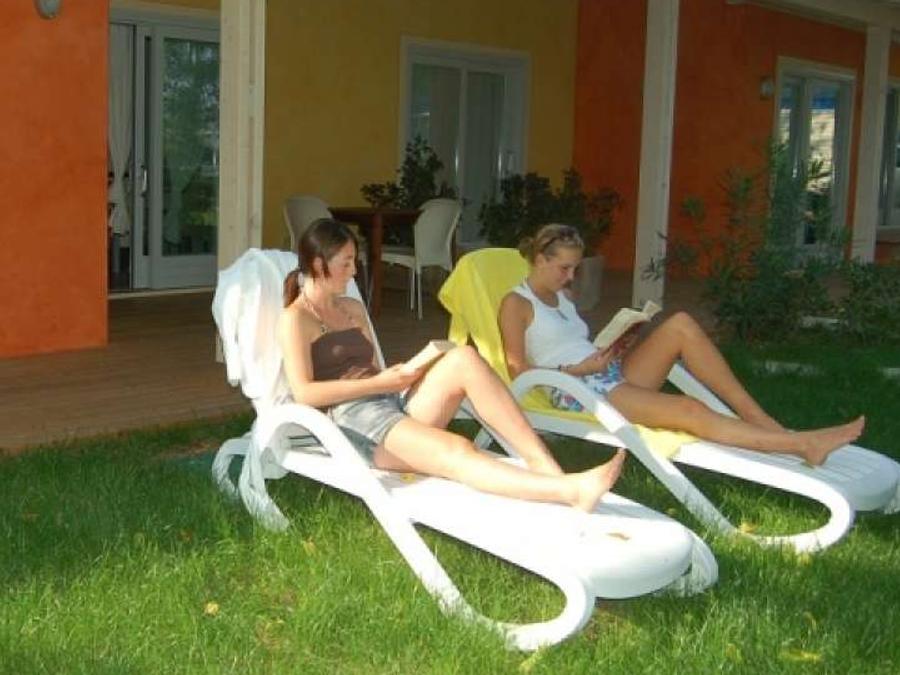 Appartement 6 personnes - MIMOSA (avec un petit jardin) 1
