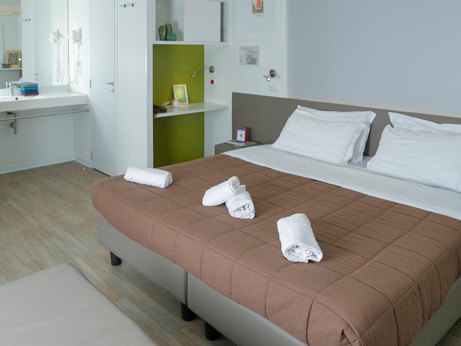 Bungalow 3 personnes - SUPERIOR 2