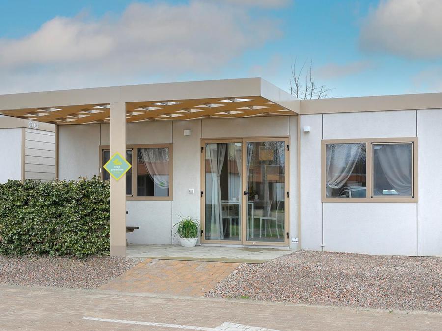 Mobilhome 5 personnes - hu Stay Premium	Chalet Superior 0