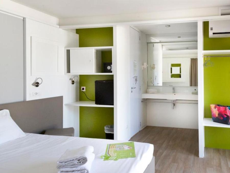 Mobilhome 3 personnes - BUNGALOW SUPERIOR 9