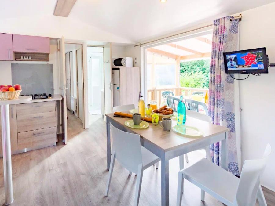 Mobilhome 6 personnes - 4 Pièces 6 Personnes + TV - 3 soleils 6