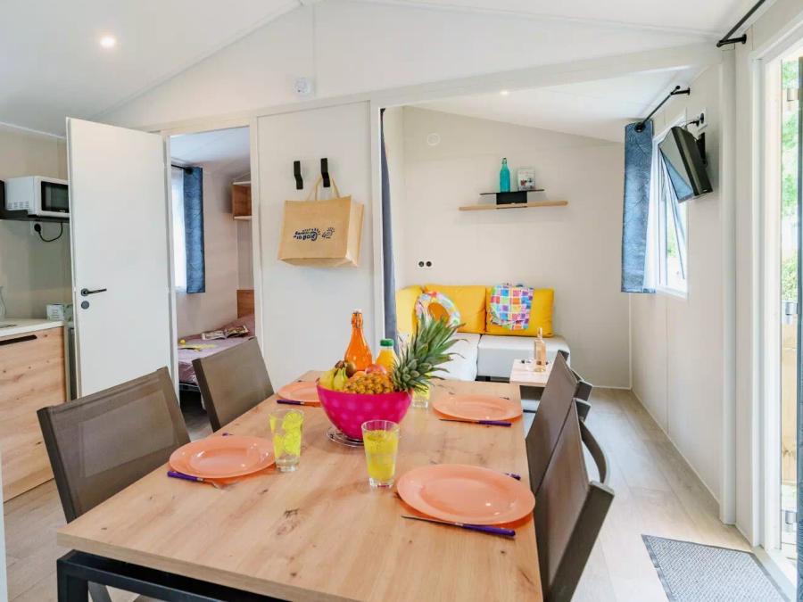 Mobilhome 4 personnes - 3 Pièces 4 Personnes + TV - 3 soleils 6