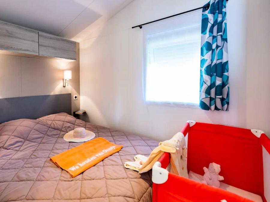 Mobilhome 4 personnes - 3 Pièces 4 Personnes + TV - 4 soleils 3