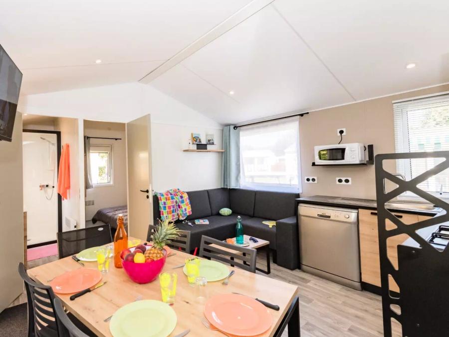 Mobilhome 6 personnes - 4 Pièces 6 Personnes + TV - 4 soleils 6