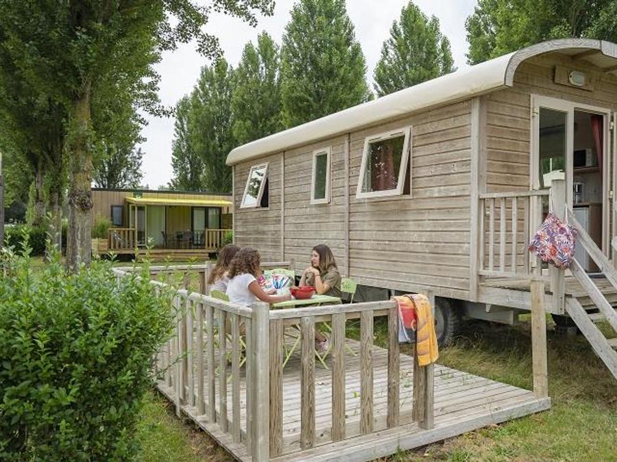 Hébergement 4 personnes - CONFORT 0