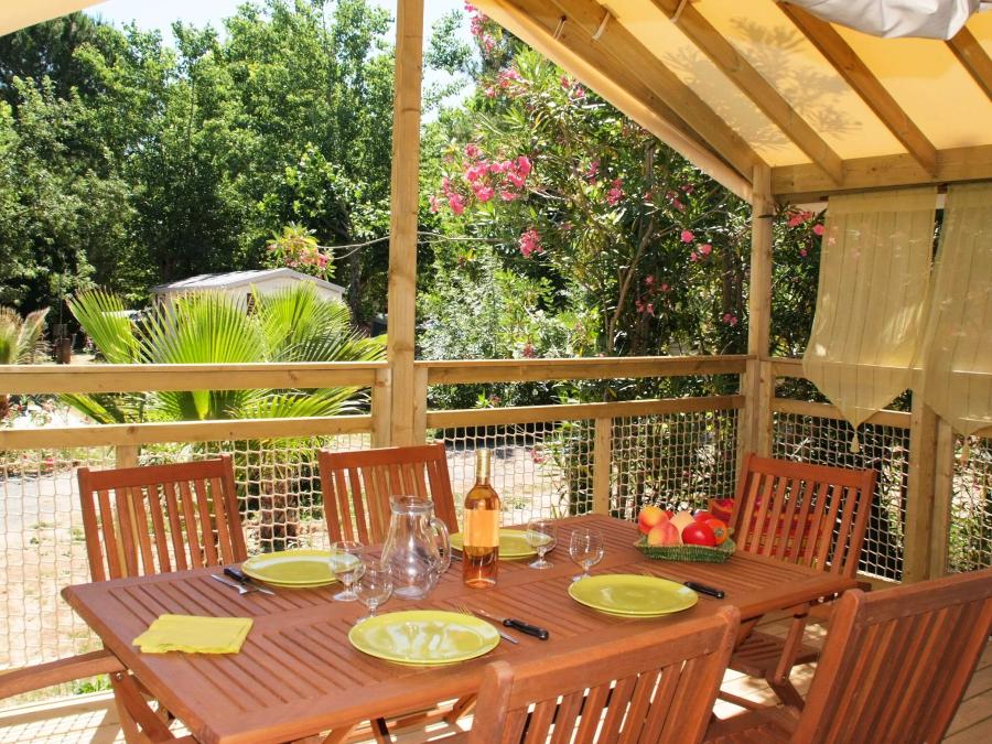 Tente en toile et en bois 5 personnes - Caba'nature 3 Pièces 5 Personnes 1