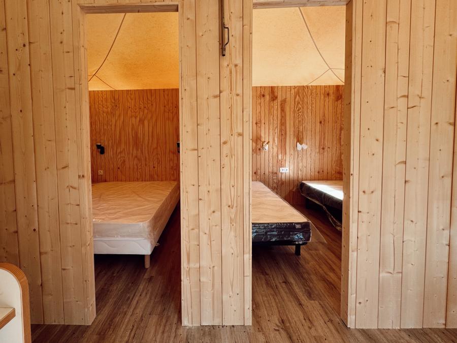 Lodge 4 personnes - Lodge 25m2 (2ch - 4pers) + Terasse intégrée 2