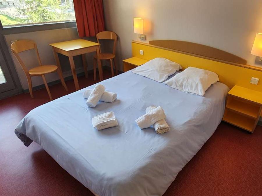 Chambre 4 personnes 0