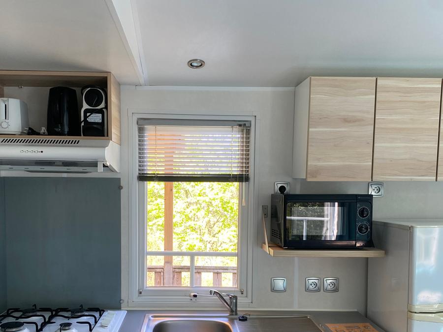 Mobilhome 6 personnes - Mobil-home Premium 30 m² (3 chambres) terrasse semi-couverte 15m² + TV + LV + Clim 6 pers 9