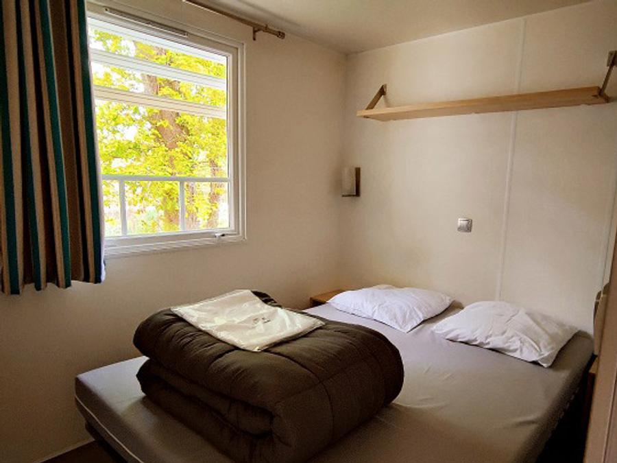 Mobilhome 6 personnes - Mobil-home Premium 30 m² (3 chambres) terrasse semi-couverte 15m² + TV + LV + Clim 6 pers 2