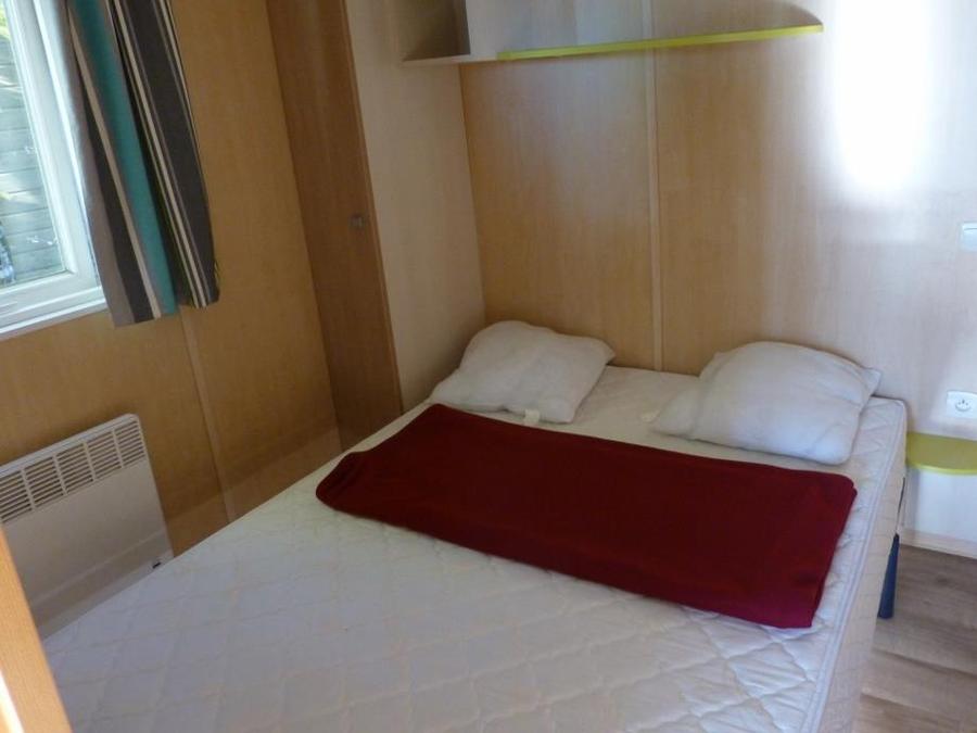 Chalet 2 personnes - Chalet Noisette Confort 16m² (1 chambre) - Terrasse couverte 8m² - TV 2 pers 5