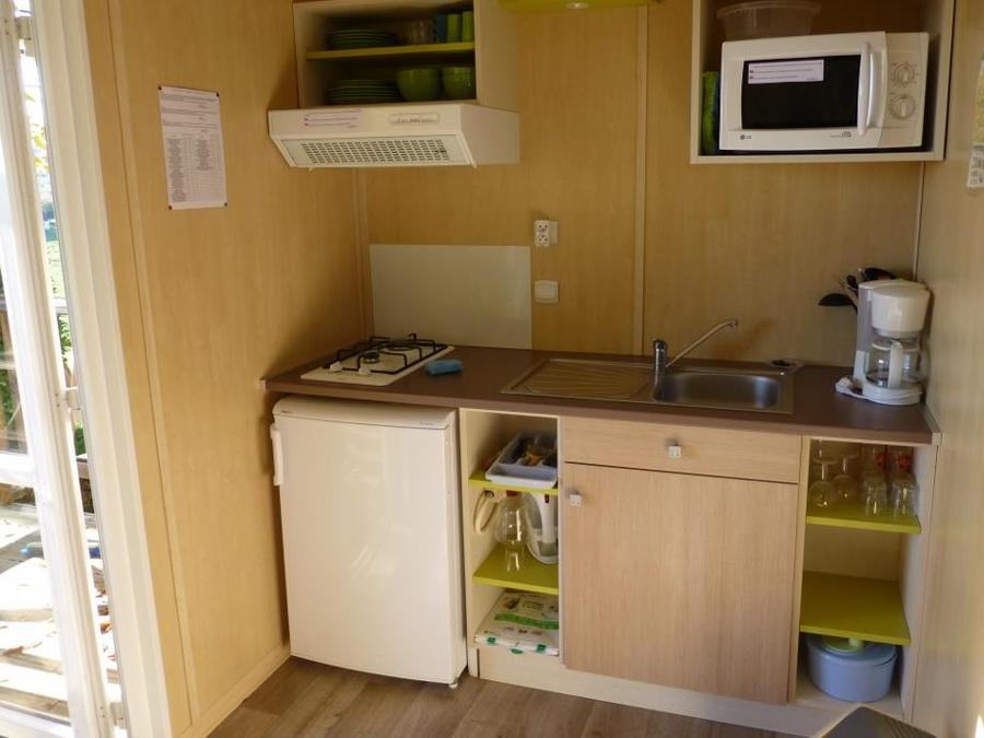 Chalet 2 personnes - Chalet Noisette Confort 16m² (1 chambre) - Terrasse couverte 8m² - TV 2 pers 3