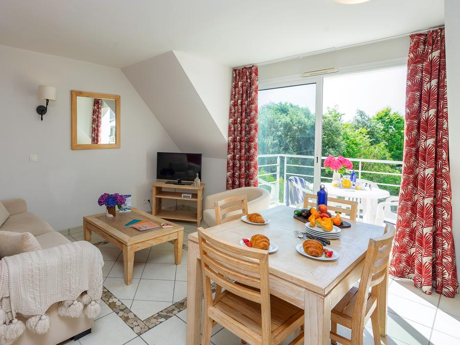 Appartement 6 personnes - G/295_2 PIECES CABINE 6 PERSONNES COTE VILLAGE 0