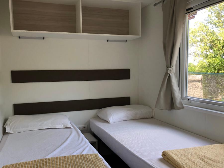 Mobilhome 4 personnes - MOBILHOME BELLA AVEC JARDIN PRIVÈ 3