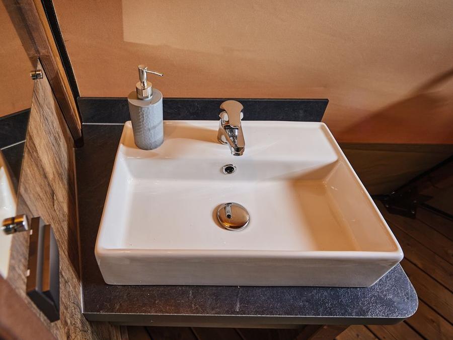 Insolite 4 personnes - Tipi NOMADE - 2 chambres avec sanitaires 13