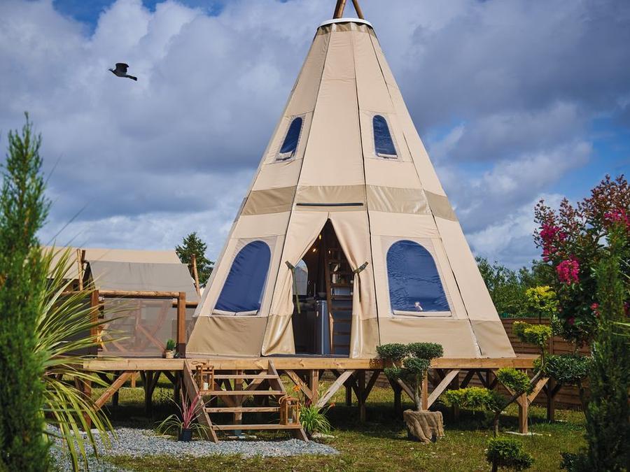 Insolite 4 personnes - Tipi NOMADE - 2 chambres avec sanitaires 7