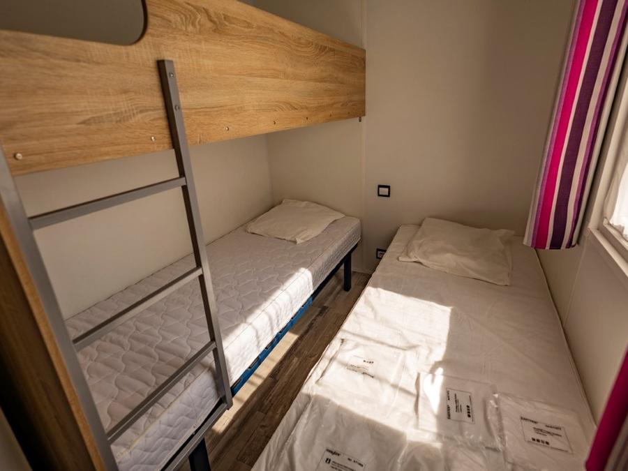 Mobilhome 7 personnes - 3 Chambres 6/7 Pers.(dont 1 enfant de 6 à 15 ans) 8