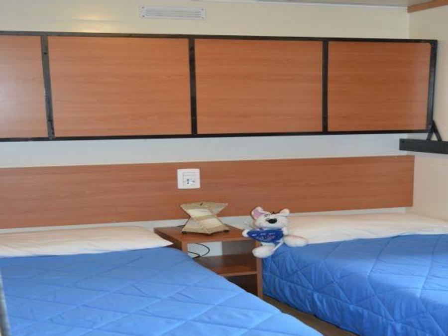 Mobilhome 2 personnes - CONFORT Vue sur le Lac 9