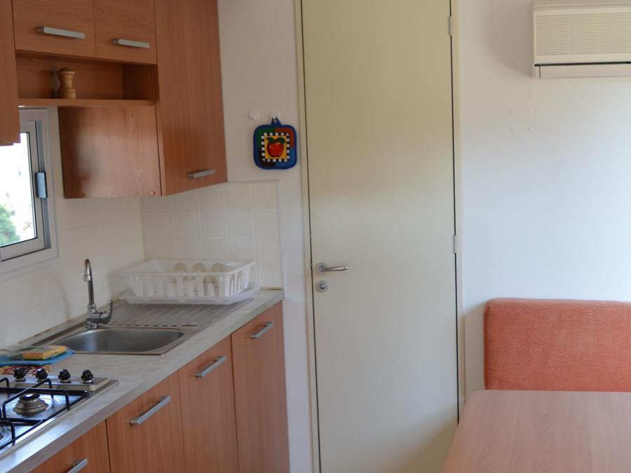 Mobilhome 2 personnes - CONFORT Vue sur le Lac 6