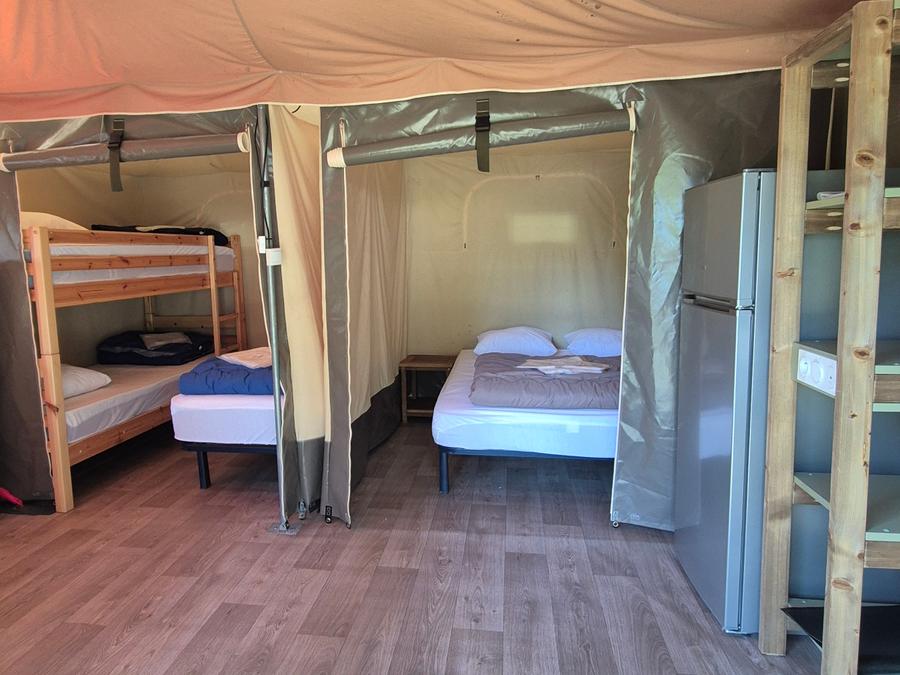 Bungalow toilé 5 personnes - sans sanitaires 4
