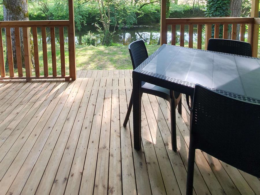 Lodge 4 personnes - Mini-Wood sur pilotis en toile , sans sanitaires, pour 4 personnes 8