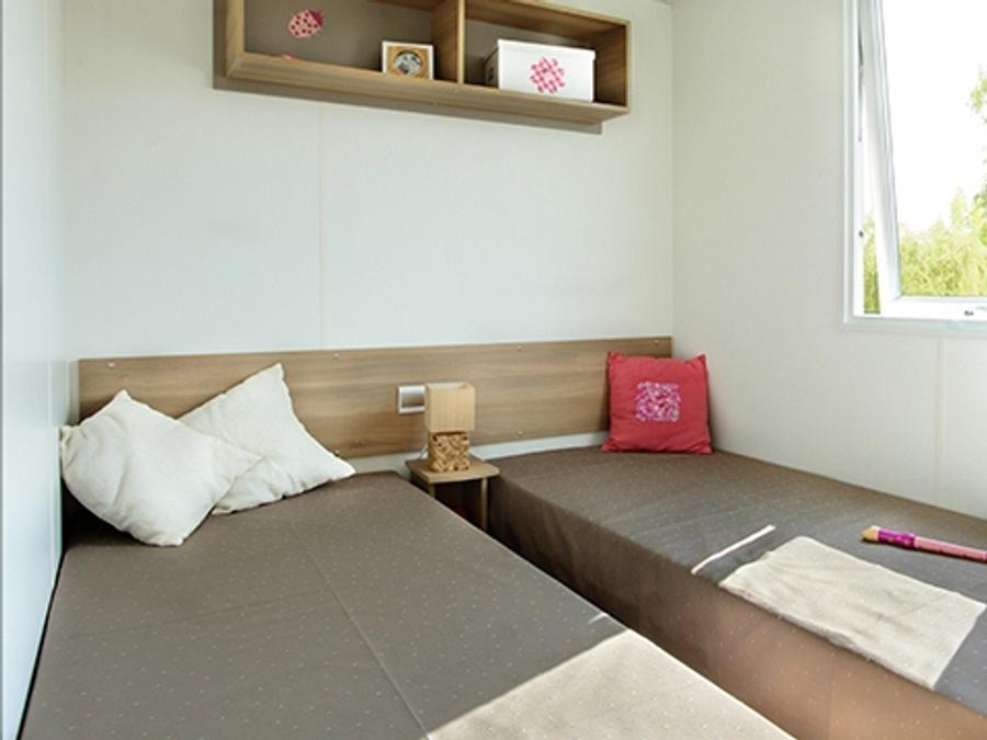 Mobilhome 6 personnes - IRM ou Trigano 3 chambres - Clim + TV 4/6 pers. 18