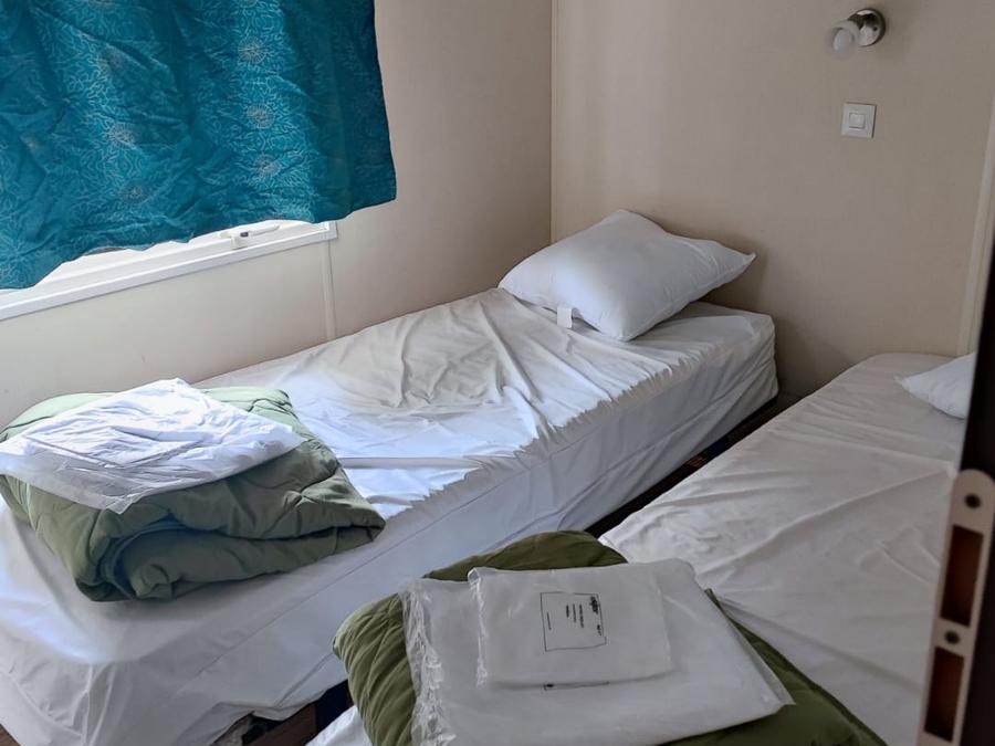 Mobilhome 6 personnes - IRM ou Trigano 3 chambres - Clim + TV 4/6 pers. 19