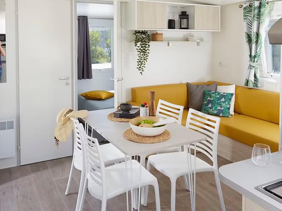 Mobilhome 4 personnes - 2 chambres, tv, clim, terrasse couverte 4